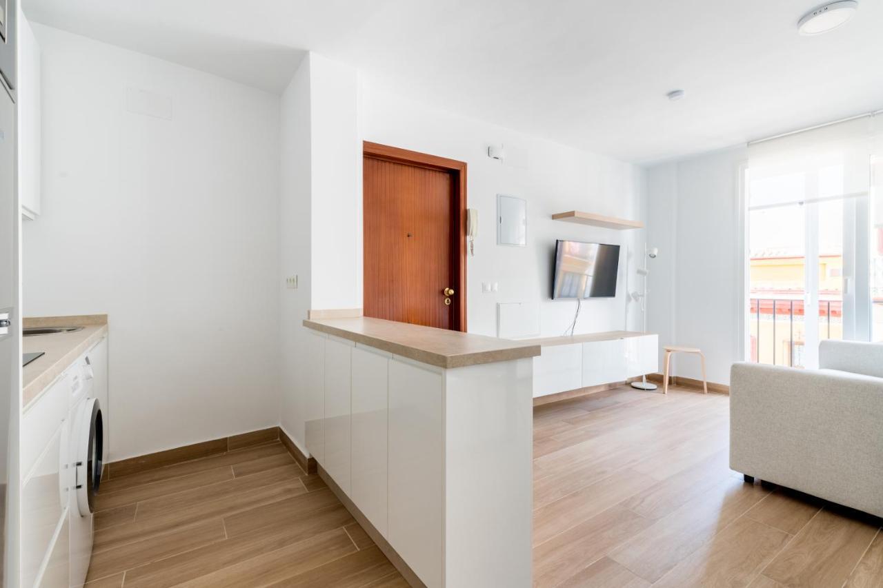 Апартаменты Holi-Rent Pureza Севилья Экстерьер фото